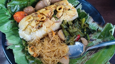 Nasi bakar cumi