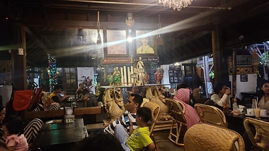 Restoran House of Raminten