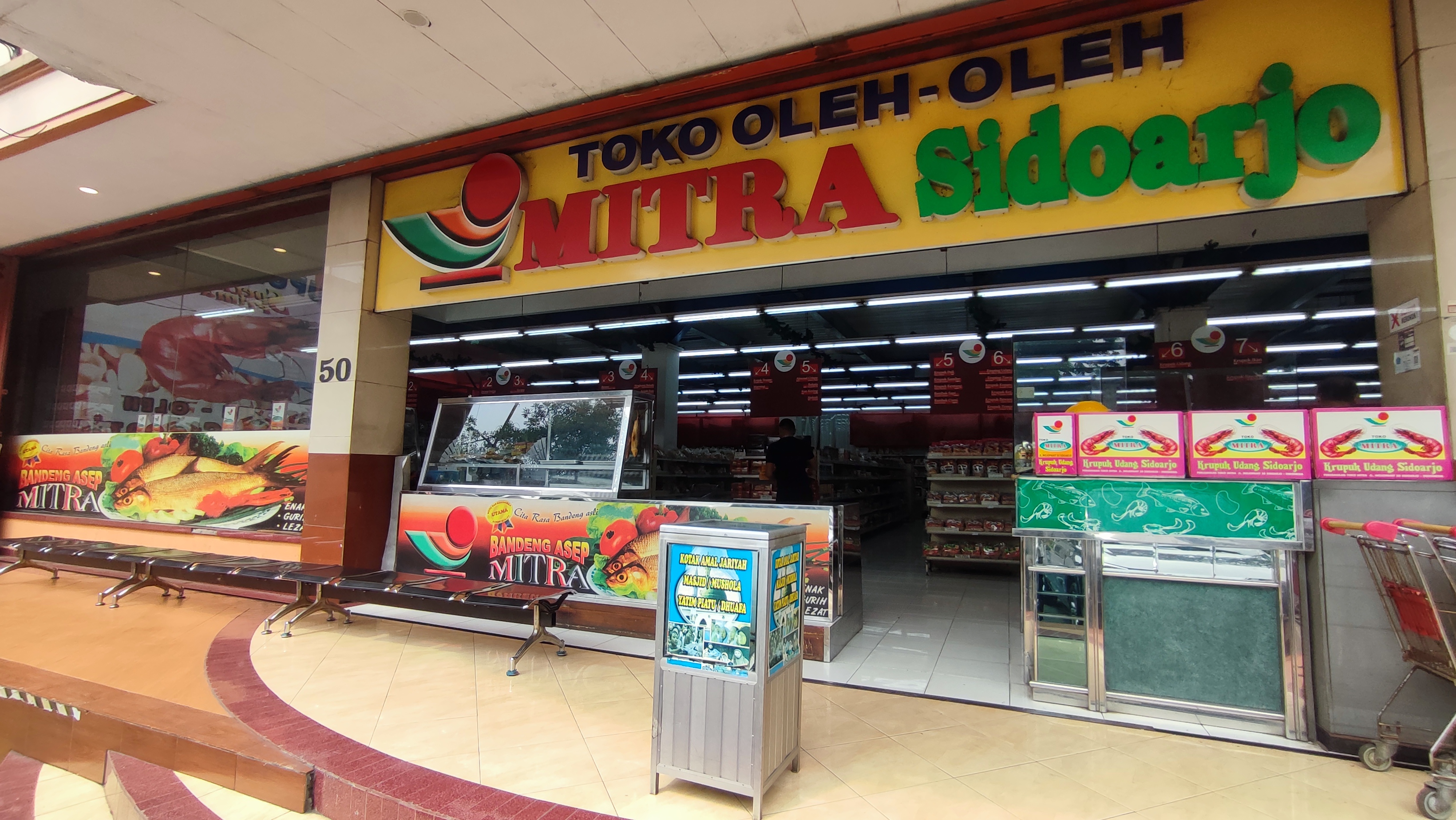 Toko Oleh-oleh Mitra