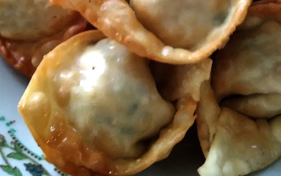 Pangsit Goreng Kari Pangsit Goreng Kari