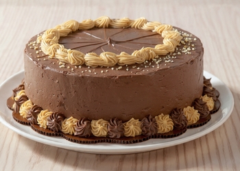 Cake Cokelat Kacang