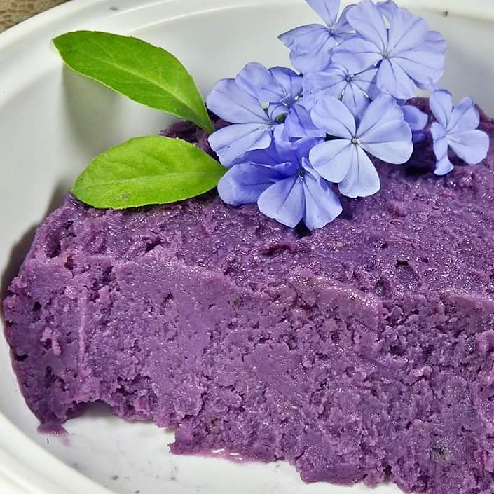 Haleyang Ube (Filipina)