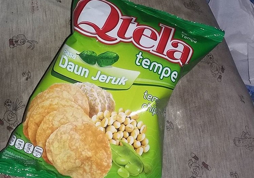 Qtela Keripik Tempe Daun Jeruk