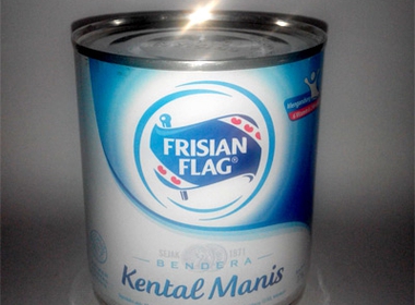 Susu Kental Manis Frisian Flag