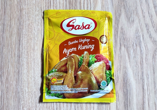 Sasa Bumbu Ungkep Ayam Kuning