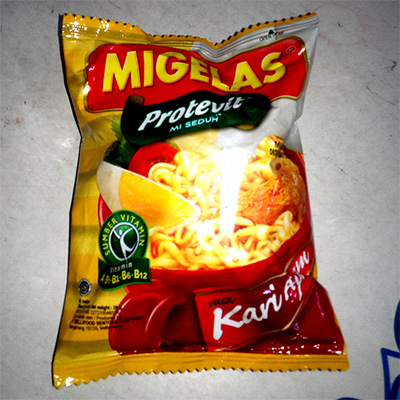 Migelas Protevit rasa Kari ayam