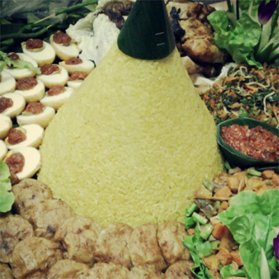 Kerucut Nasi Kuning Kerucut Nasi Kuning