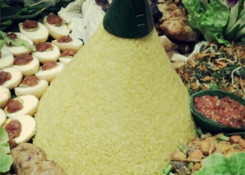 Kerucut Nasi Kuning