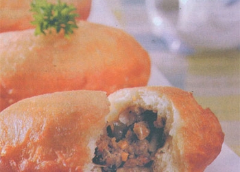 Pastel Roti Isi Oncom