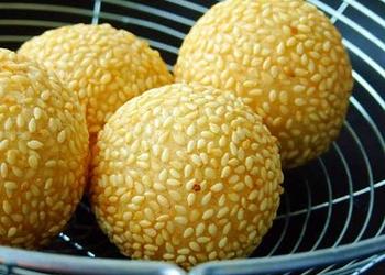 Onde-Onde Tepung Ganyong