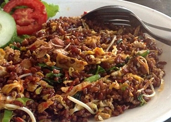 Nasi Goreng Beras Merah