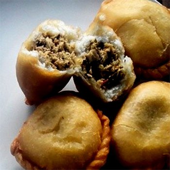 Panada Isi Tongkol Bumbu Kari