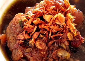 Rawon Dengkul