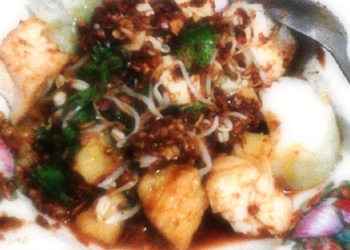 Lontong Tahu