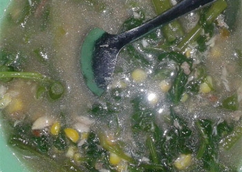 Bubur Sagu Sayuran (Papeda Sayur)