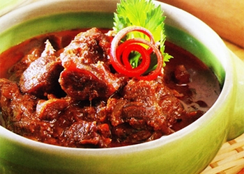 Kambing Masak Korma