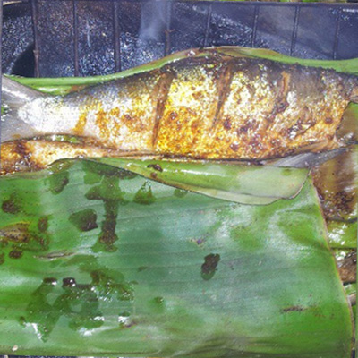 Bandeng Bakar Bumbu Kuning Khas Betawi Bandeng Bakar Bumbu Kuning Khas Betawi