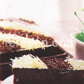 Brownis Cokelat Keju