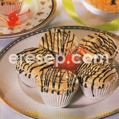 Cake Mangkuk Moka Cake Mangkuk Moka