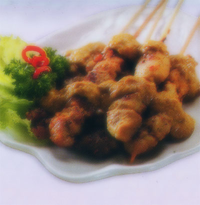 Sate Ayam Bumbu Kuning Sate Ayam Bumbu Kuning