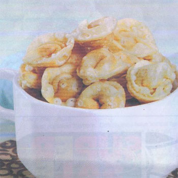 Pangsit Keong Serundeng Ebi Pangsit Keong Serundeng Ebi