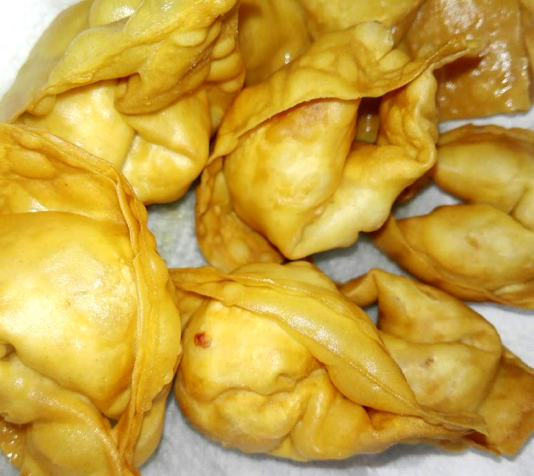 Pangsit Goreng Isi Tahu Pangsit Goreng Isi Tahu