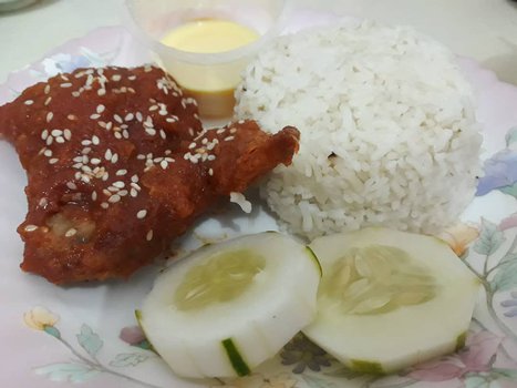 Baluran Sayap Ayam Saus Keju Yang Lezat