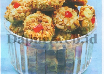 Green Tea And Cashew Cookies
