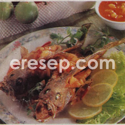 Ikan Goreng Saus Cabai Ikan Goreng Saus Cabai