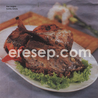 Ikan Tongkol Bumbu Betutu Ikan Tongkol Bumbu Betutu