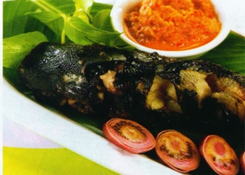 Lele Bakar Sambal Kecombrang