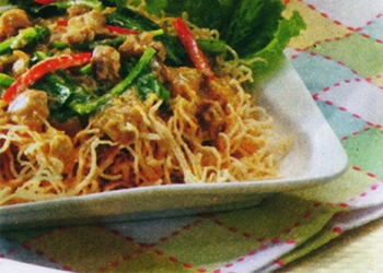 Bihun Goreng Siram Ayam