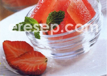 Manisan Jelly Strawberry