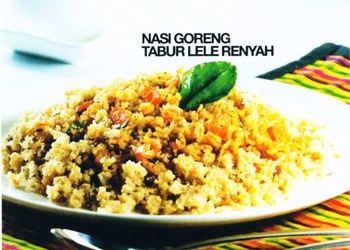 Nasi Goreng Tabur Lele Renyah