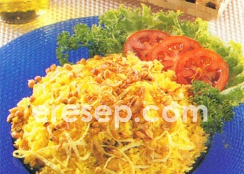 Nasi Kuning Ayam
