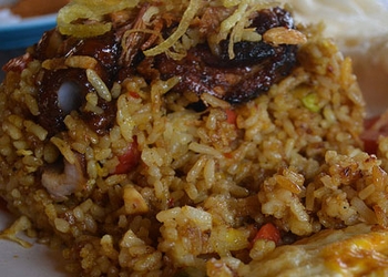 Nasi Goreng Ayam Rempah