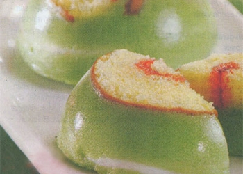 Puding Roll Pandan Kelapa Muda