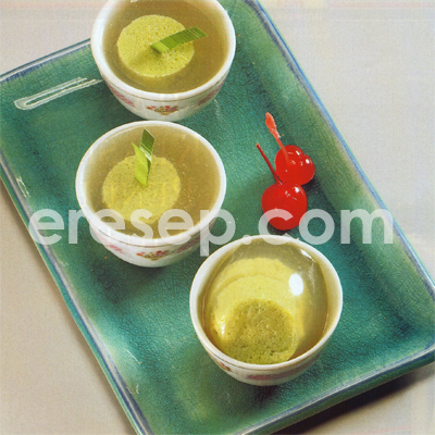 Puding Santan Hijau Puding Santan Hijau
