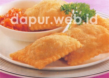 Risoles Isi Saus Tomat