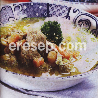 Sup Telur Bola-Bola Daging Sup Telur Bola-Bola Daging