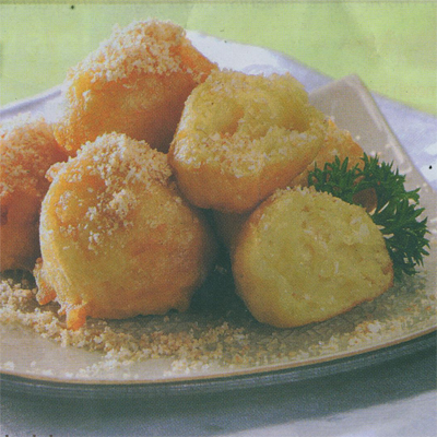 Sus Ketan Goreng Tabur Kelapa Sus Ketan Goreng Tabur Kelapa