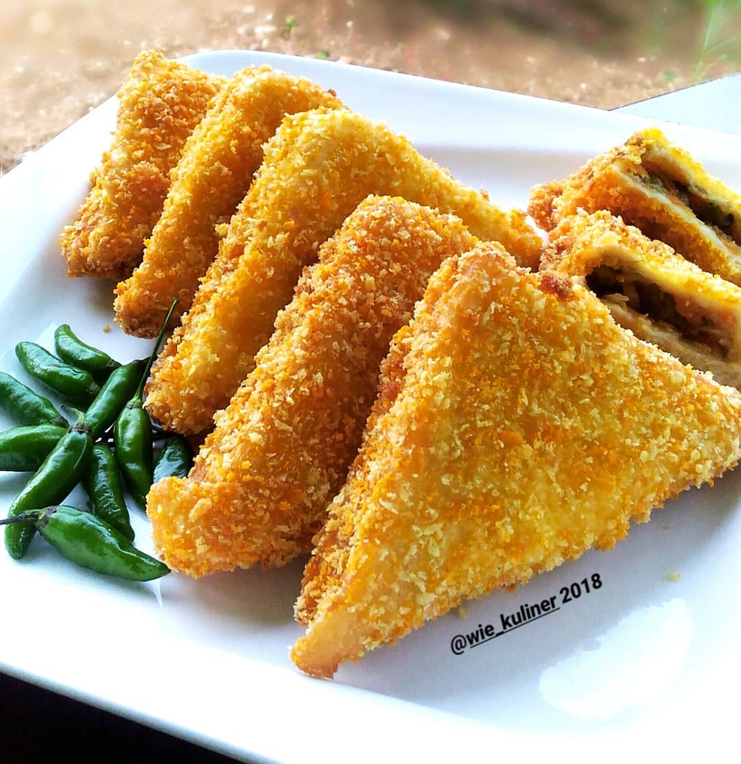 Roti Goreng Kornet Keju Roti Goreng Kornet Keju
