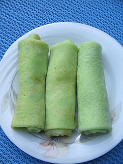 Kue dadar gulung