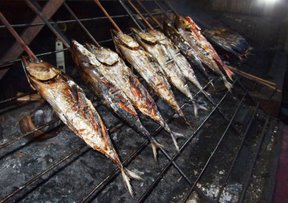 Ikan Bakar di Kalase, Manado Sadaaap